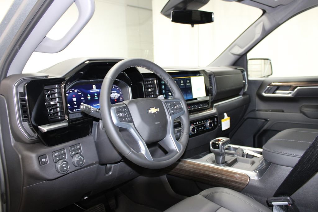 New 2026 Chevrolet Silverado 1500 LT w/ Z71 Off-Road Package AWD/4WD image 29