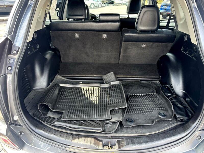 Used 2017 Toyota RAV4 Limited image 31