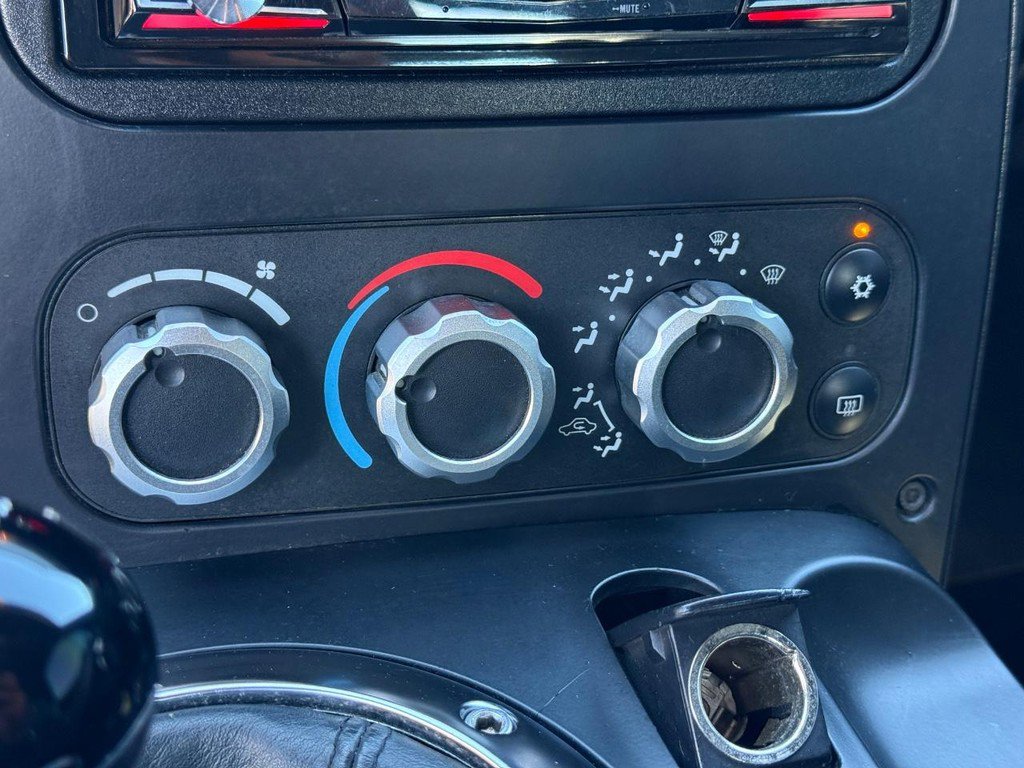 Used 2005 Dodge Viper SRT-10 image 22