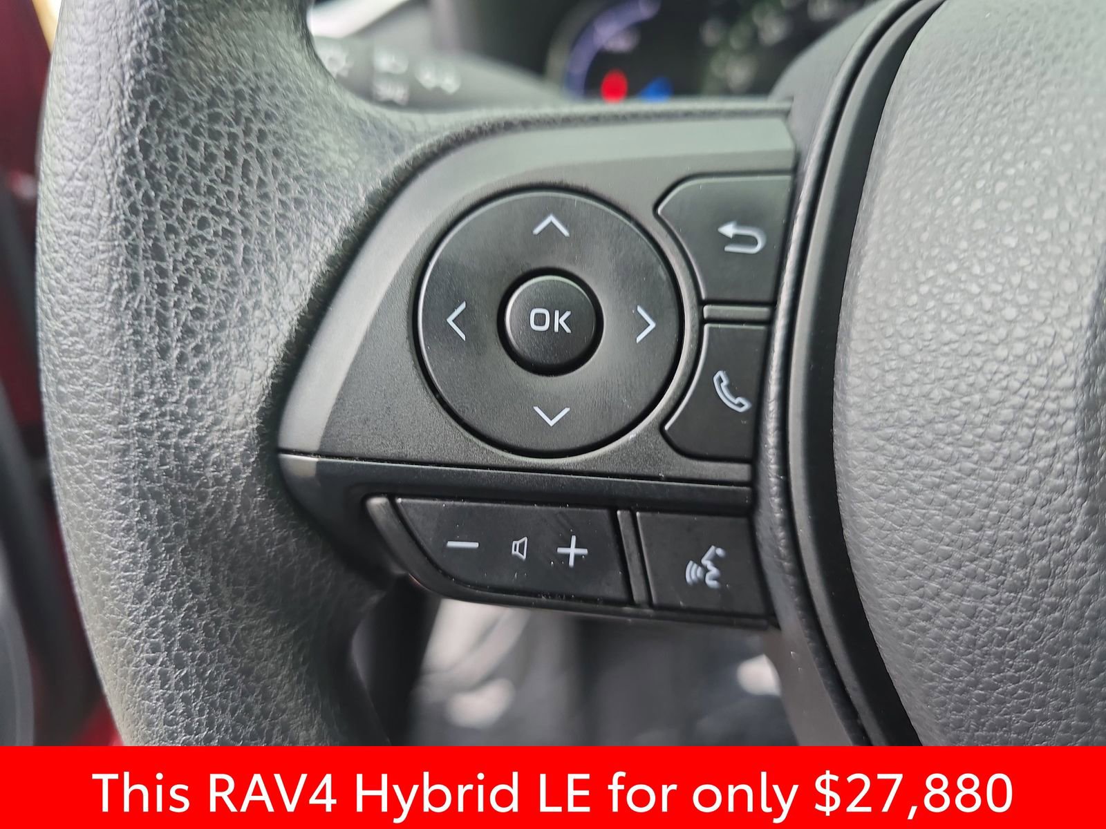 Used 2023 Toyota RAV4 LE image 22