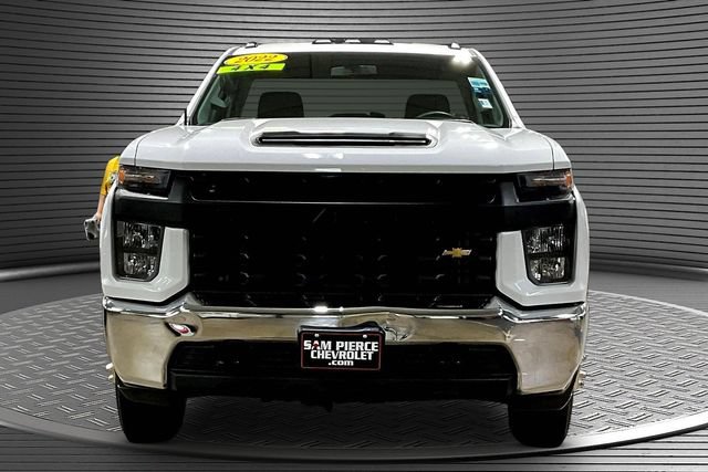 Used 2022 Chevrolet Silverado 3500 W/T w/ Snow Plow Prep Package AWD/4WD image 2