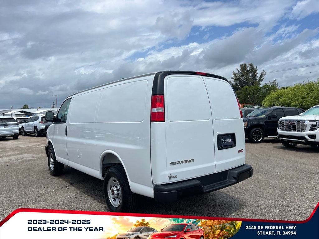 New 2026 GMC Savana 2500 w/ Driver Convenience Package RWD image 5