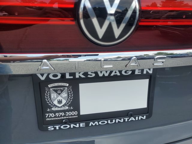 New 2026 Volkswagen Atlas Cross Sport SE FWD image 8