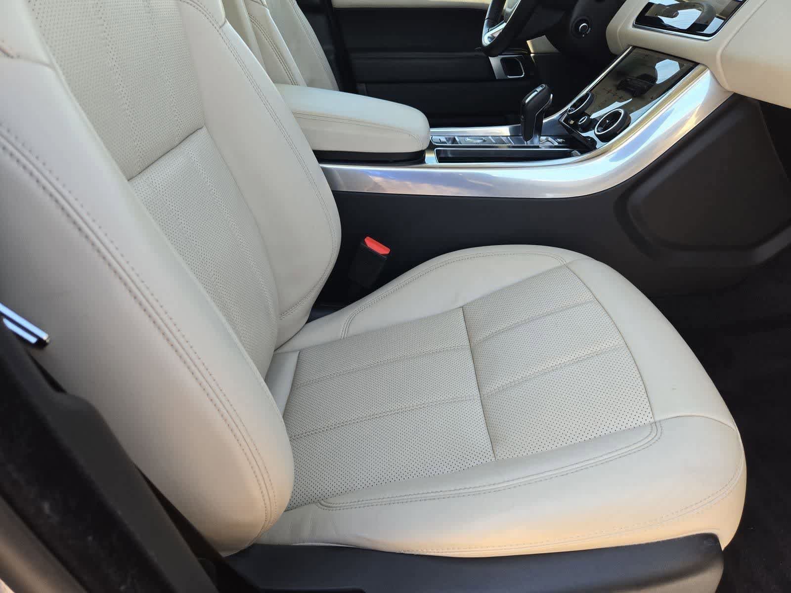 Used 2019 Land Rover Range Rover Sport HSE AWD/4WD image 21