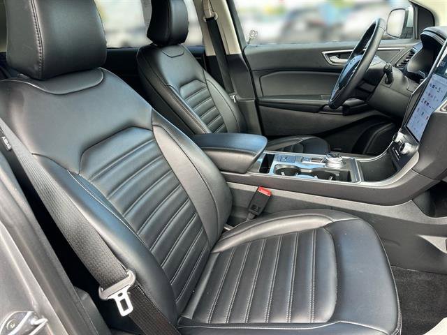 Used 2024 Ford Edge SEL image 46