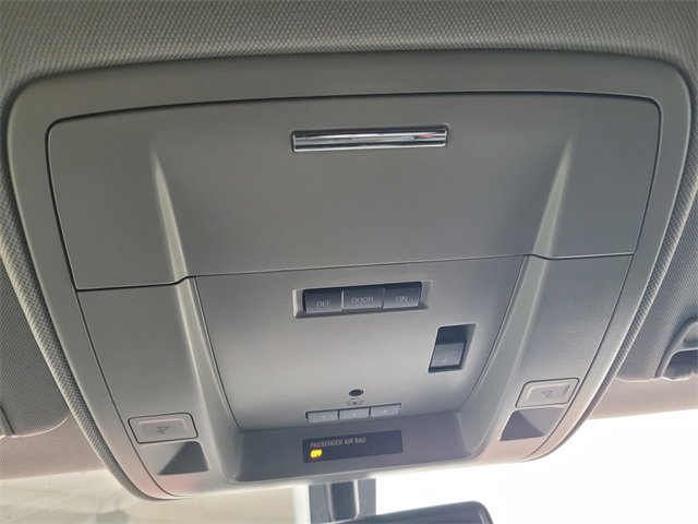 Used 2017 Chevrolet Silverado 1500 LTZ Z71 image 22