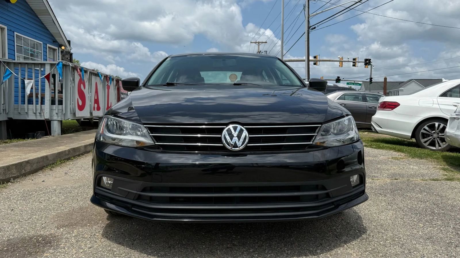 Used 2015 Volkswagen Jetta SE FWD image 3
