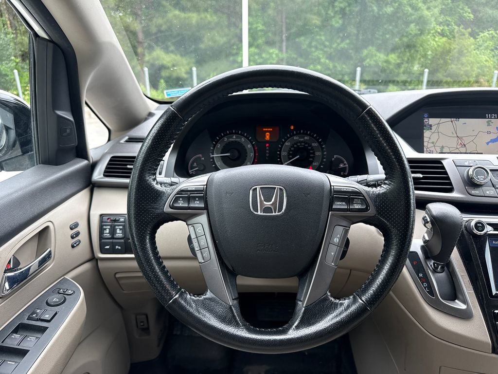 Used 2015 Honda Odyssey Touring Elite image 19
