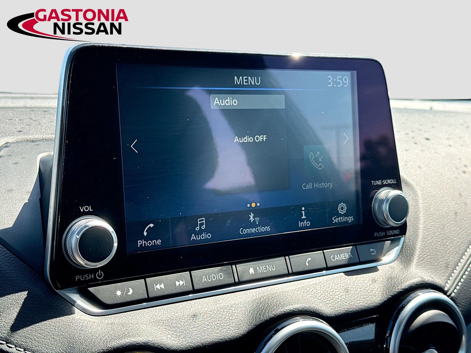 Used 2025 Nissan Sentra SV w/ All-Weather Package FWD image 18