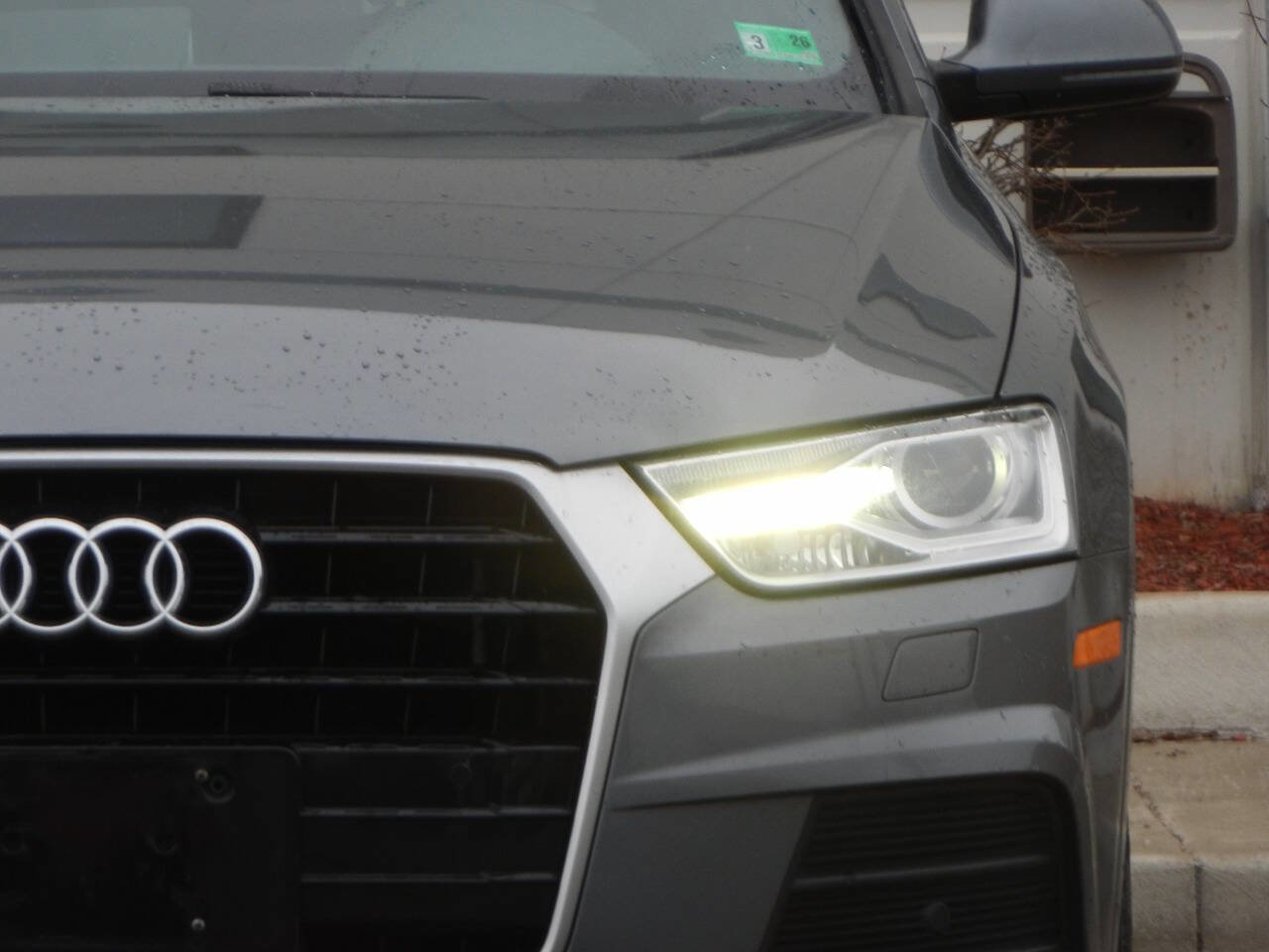 Used 2016 Audi Q3 2.0T Premium Plus w/ Technology Package image 8