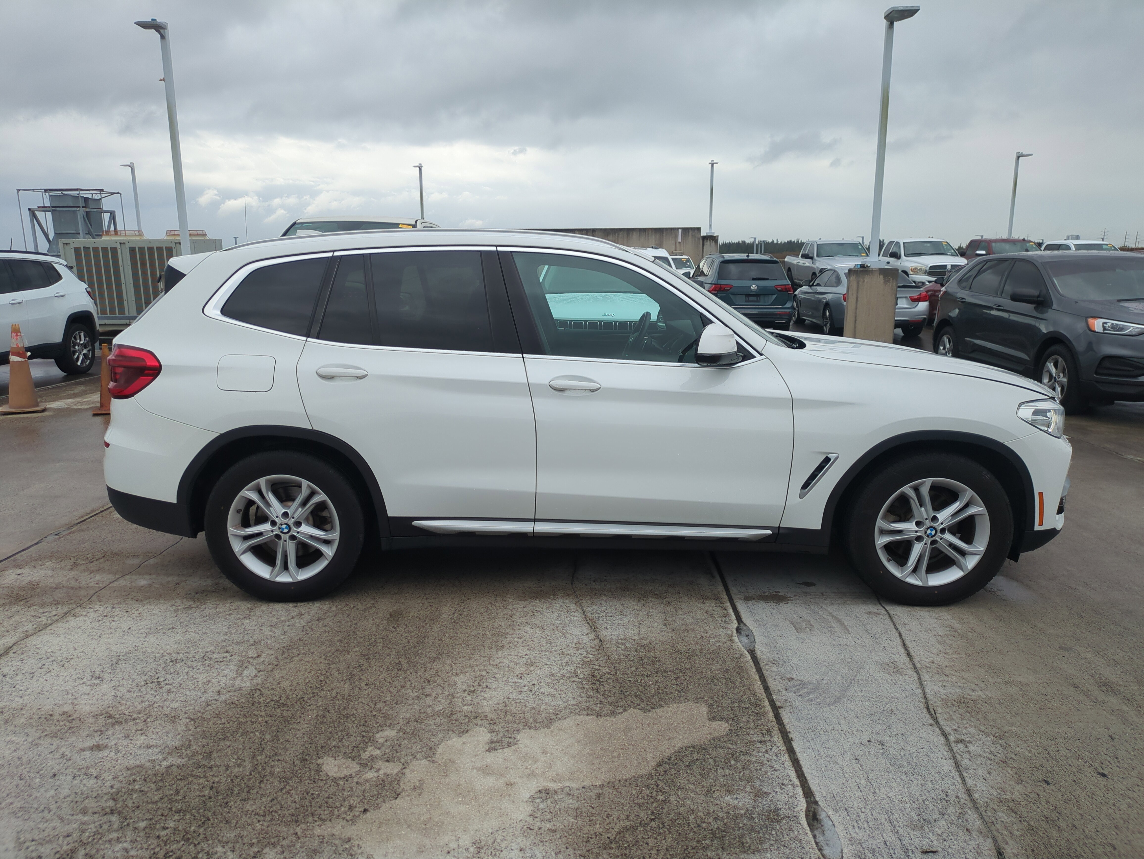 Used 2021 BMW X3 sDrive30i image 4