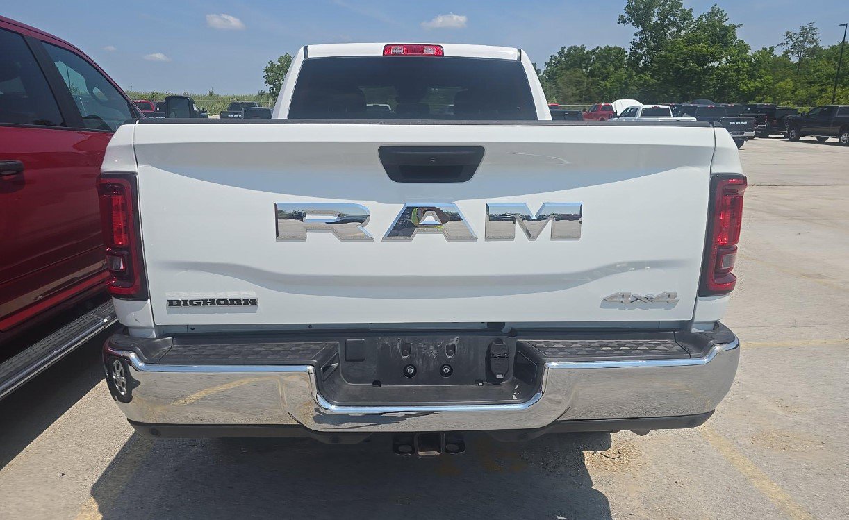 Used 2025 RAM 2500 Big Horn AWD/4WD image 5