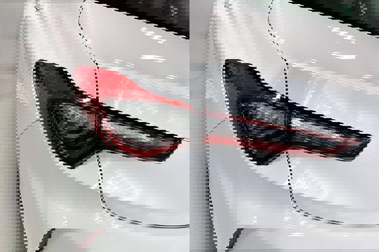 Used 2021 Acura TLX SH-AWD image 30