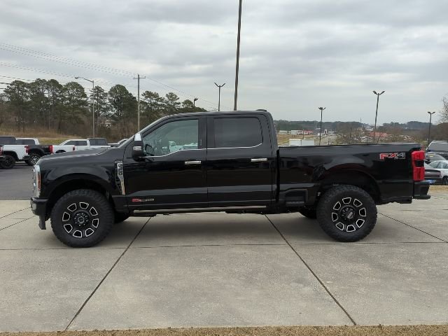 Used 2024 Ford F350 Platinum w/ FX4 Off-Road Package AWD/4WD image 4