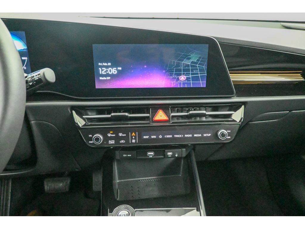 Certified 2025 Kia Niro Wind w/ Wind Preserve Package image 16