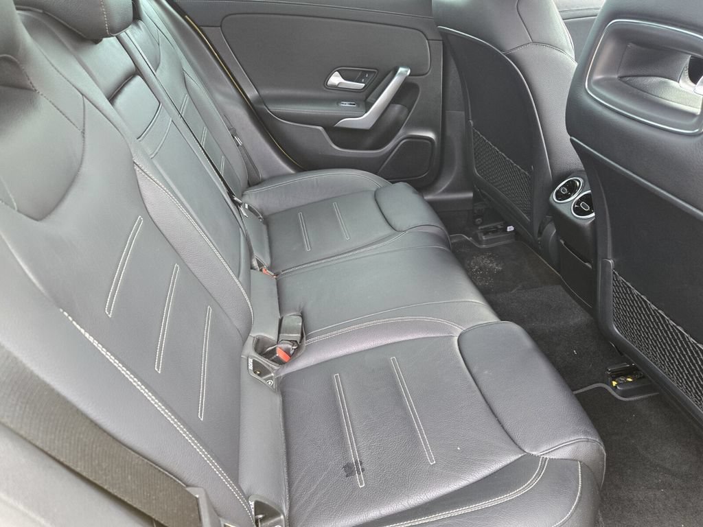 Used 2020 Mercedes-Benz CLA 250 image 15
