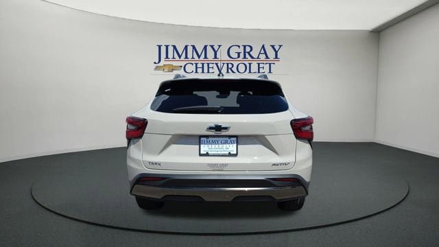 New 2026 Chevrolet Trax ACTIV w/ Driver Confidence Package FWD image 4