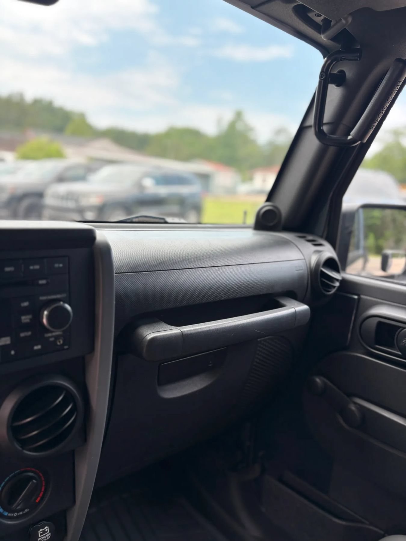 Used 2008 Jeep Wrangler X AWD/4WD image 24