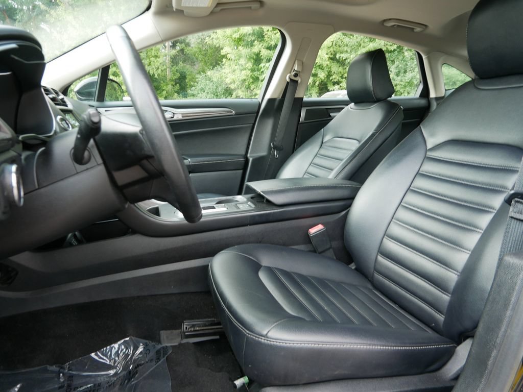 Certified 2020 Ford Fusion SEL FWD image 11