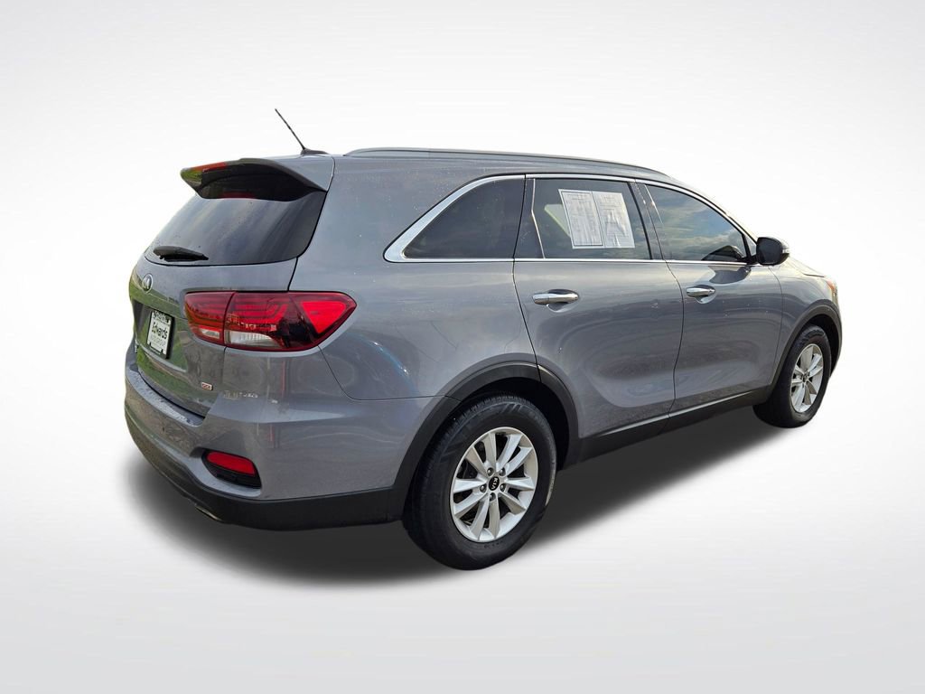 Used 2020 Kia Sorento LX w/ LX I4 Convenience Package image 3