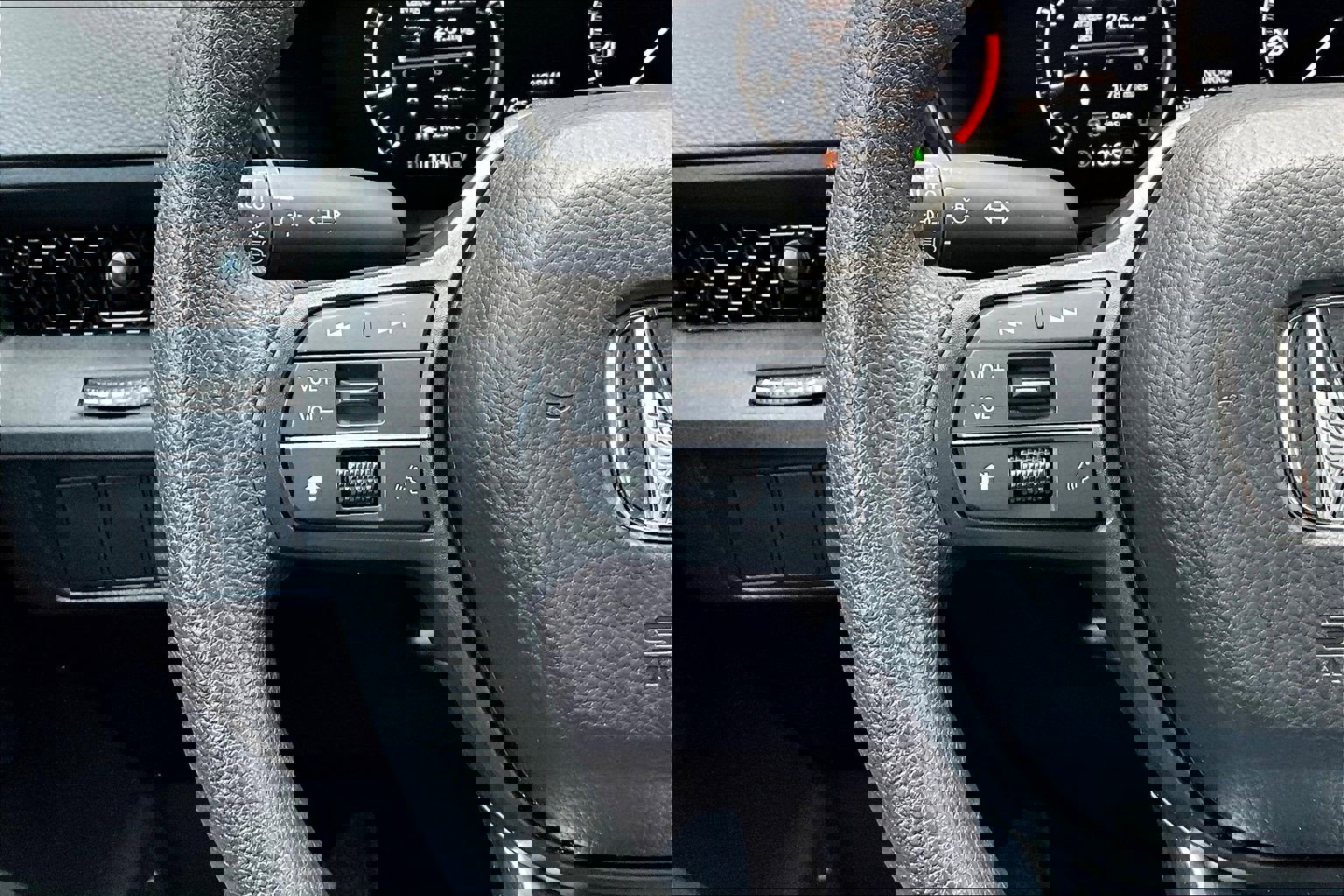 Used 2026 Honda CR-V EX image 12