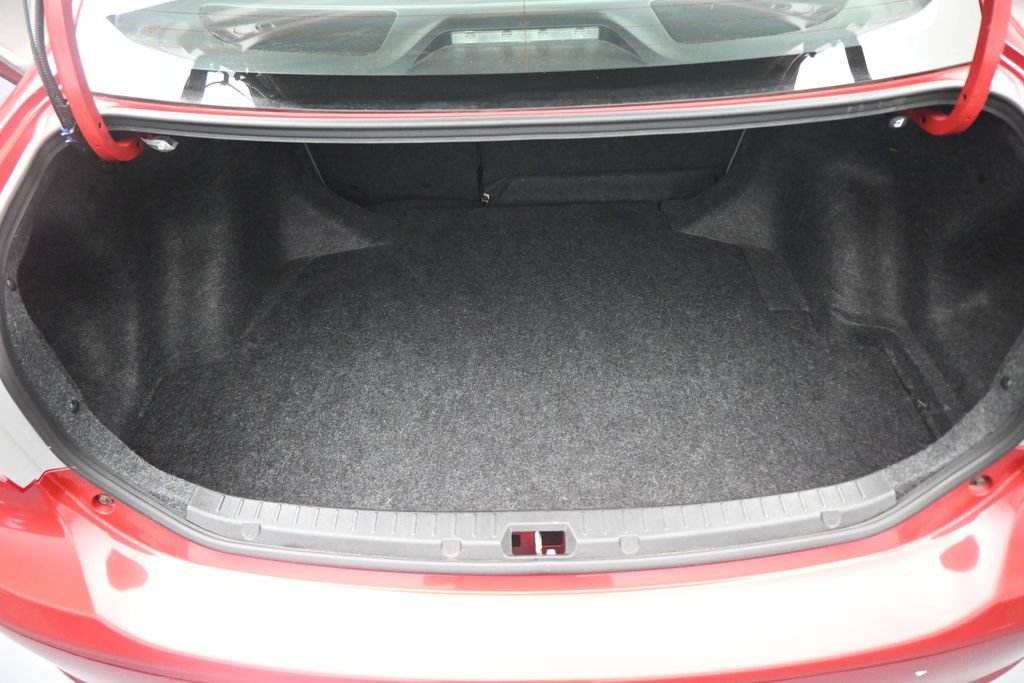 Used 2011 Toyota Corolla LE FWD image 15