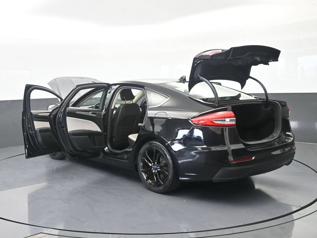 Used 2019 Ford Fusion SE w/ Equipment Group 151A FWD image 79