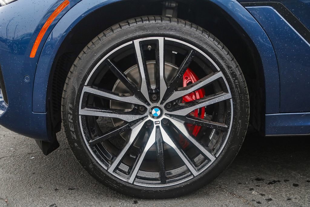 Certified 2022 BMW X6 xDrive40i w/ Executive Package image 11