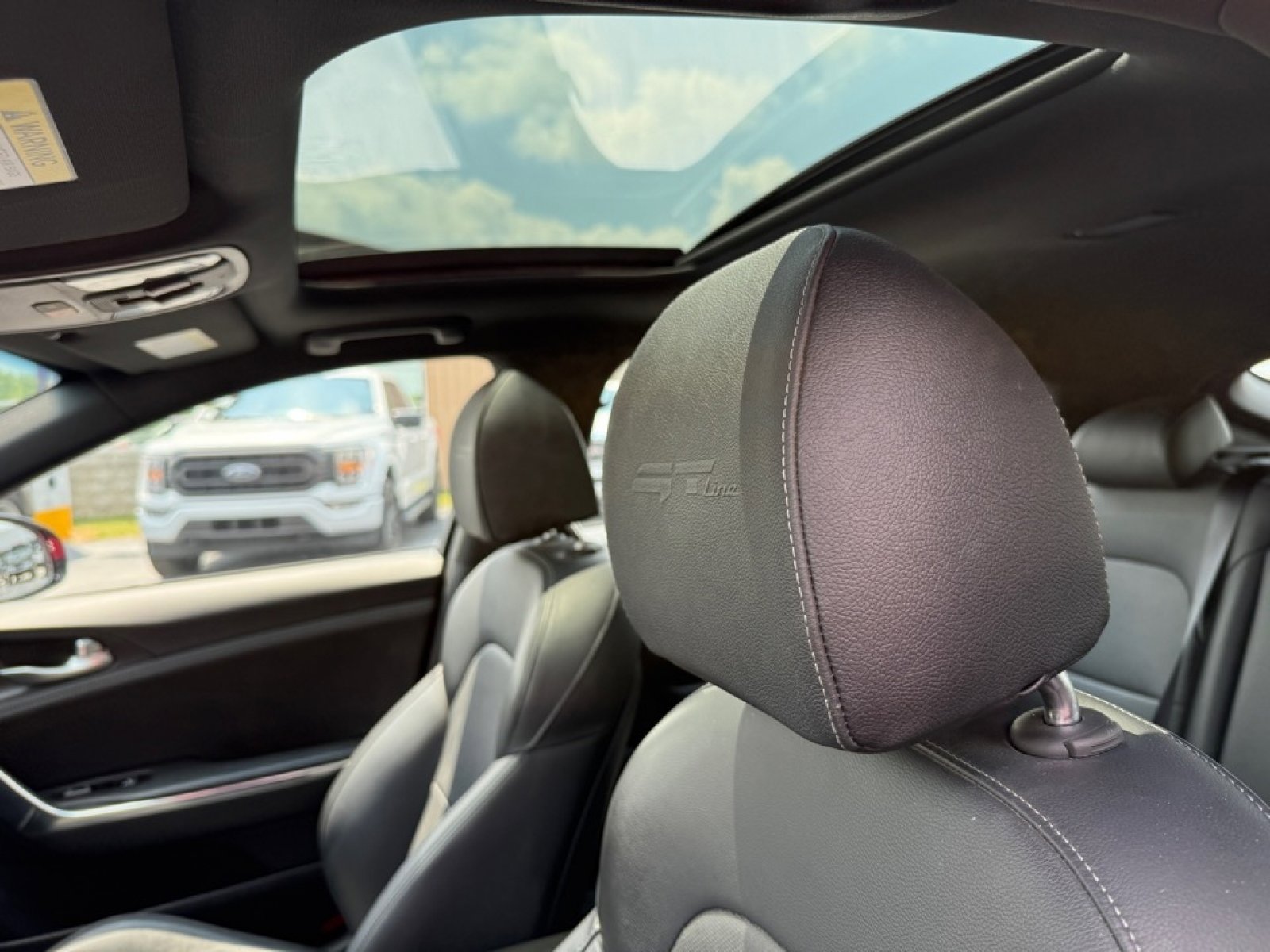 Used 2023 Kia Stinger GT-Line w/ Sun & Sound Package image 43