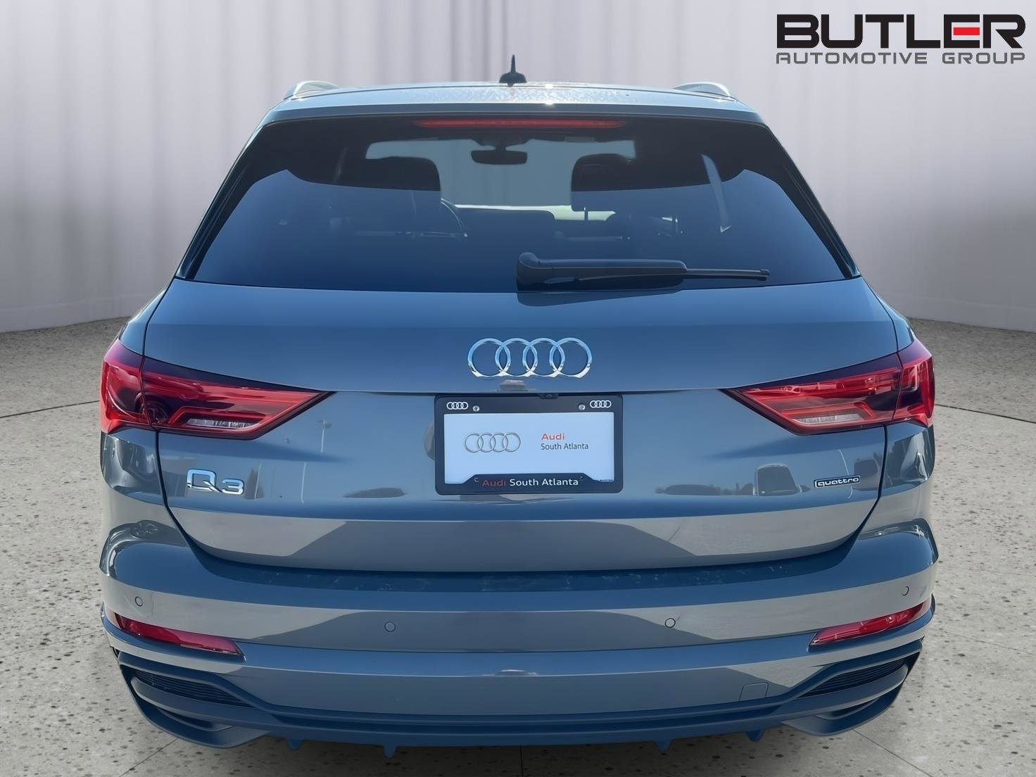 Used 2024 Audi Q3 2.0T Premium Plus w/ Premium Plus Package image 6
