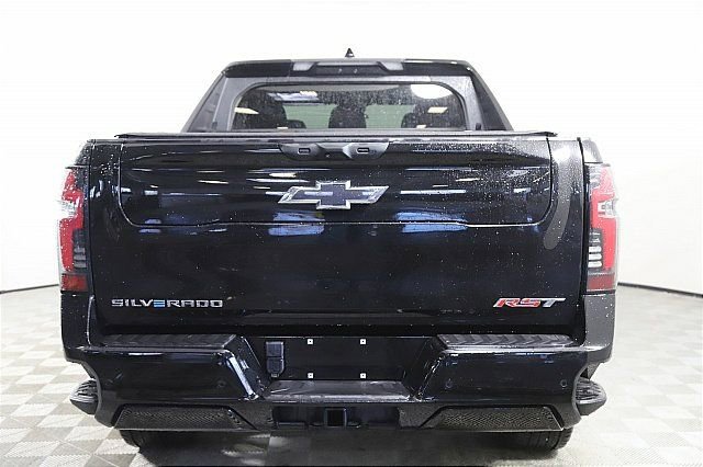 New 2024 Chevrolet Silverado EV RST image 7