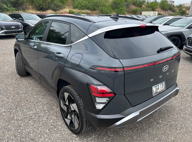 Used 2024 Hyundai Kona Limited AWD/4WD image 2