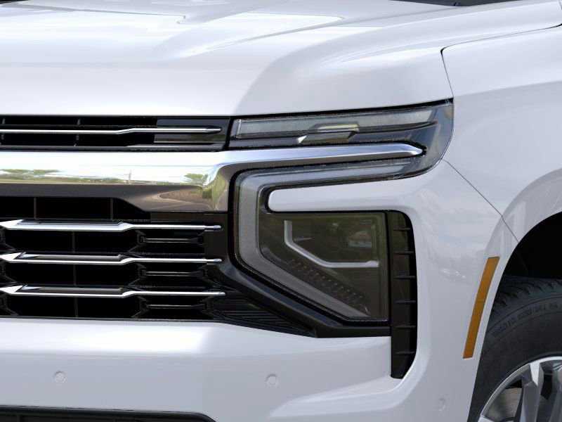 New 2026 Chevrolet Suburban LT image 10