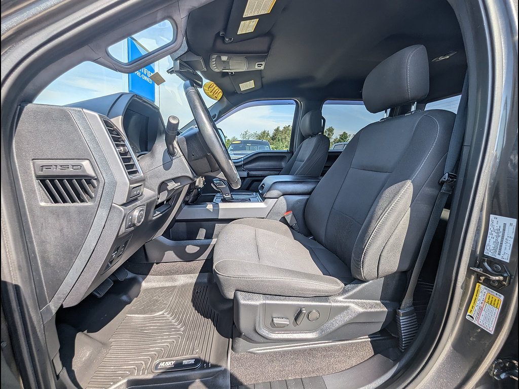Used 2019 Ford F150 XLT w/ Equipment Group 302A Luxury AWD/4WD image 20
