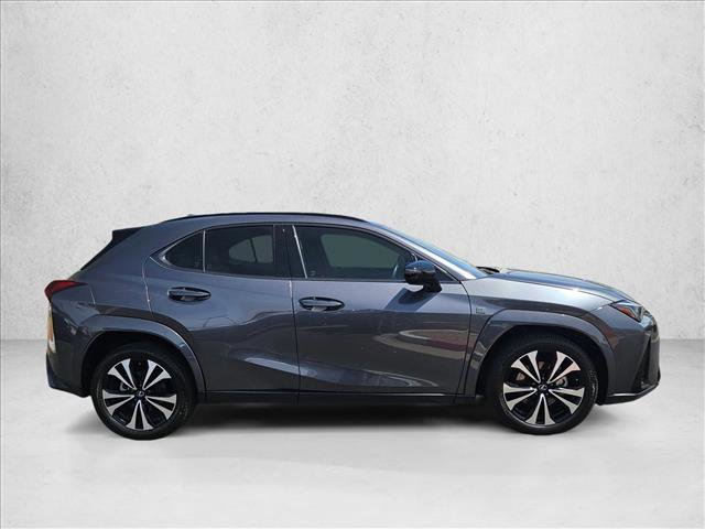 Used 2025 Lexus UX 300h FWD w/ Cold Area Package image 4
