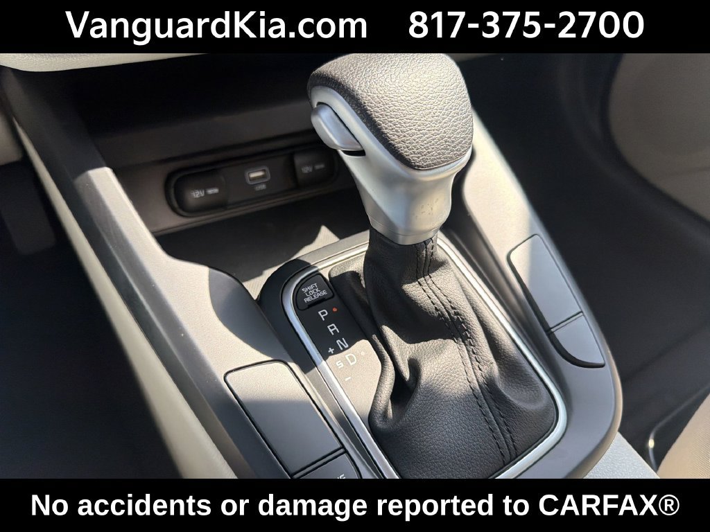 Certified 2023 Kia Soul LX FWD image 22