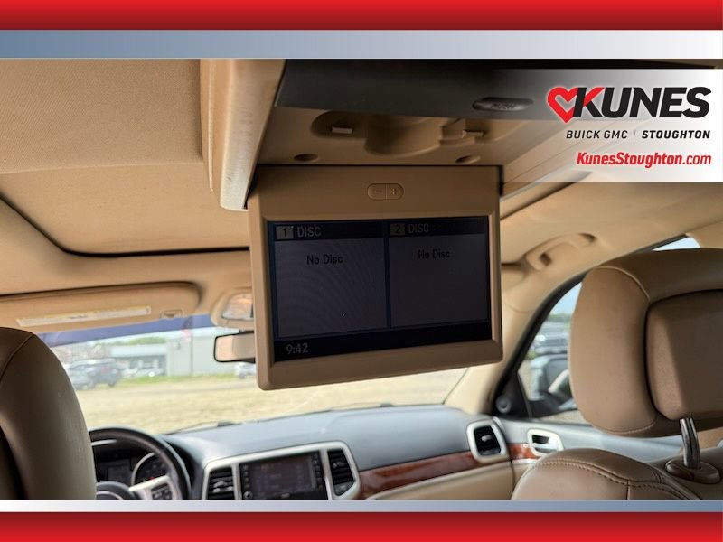 Used 2011 Jeep Grand Cherokee Limited w/ Luxury Group II AWD/4WD image 16