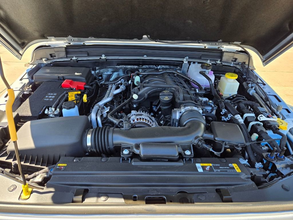 Used 2024 Jeep Gladiator Sport image 32