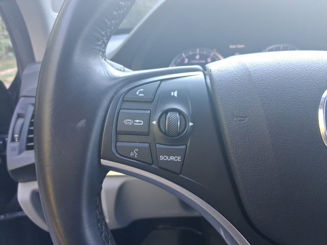 Used 2020 Acura MDX w/ Technology Package FWD image 17