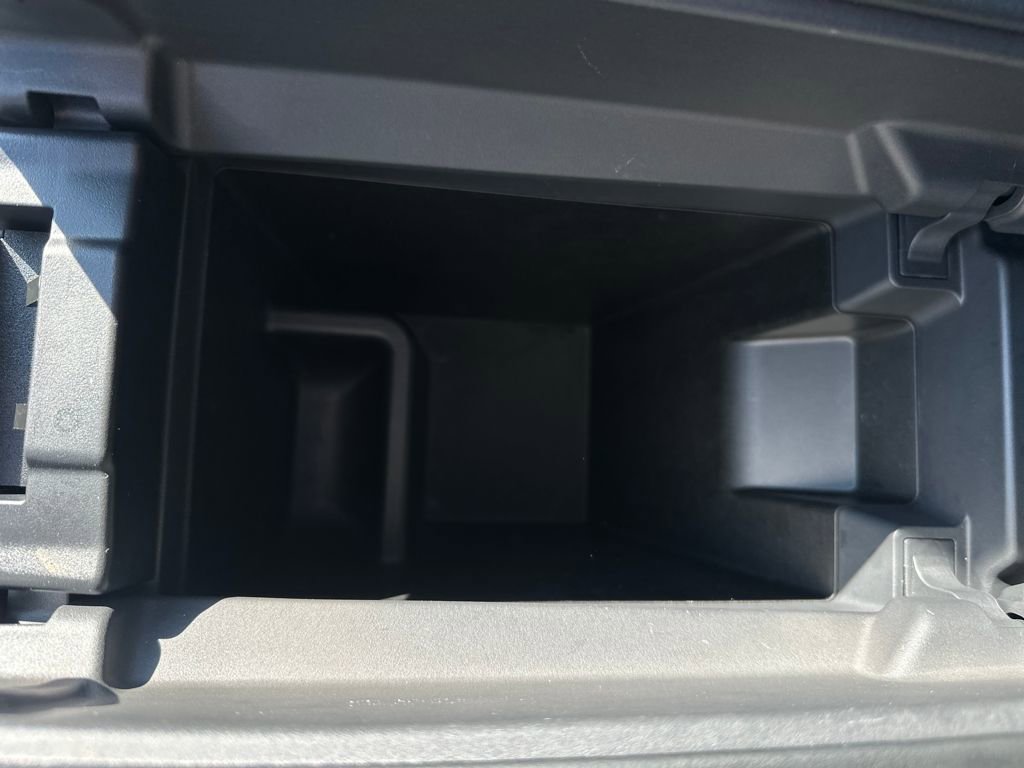 Used 2023 Nissan Rogue SV w/ SV Premium B Package image 25