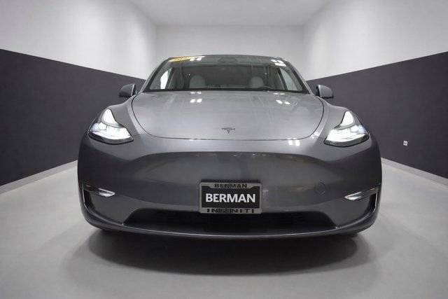 Used 2025 Tesla Model Y Long Range image 6