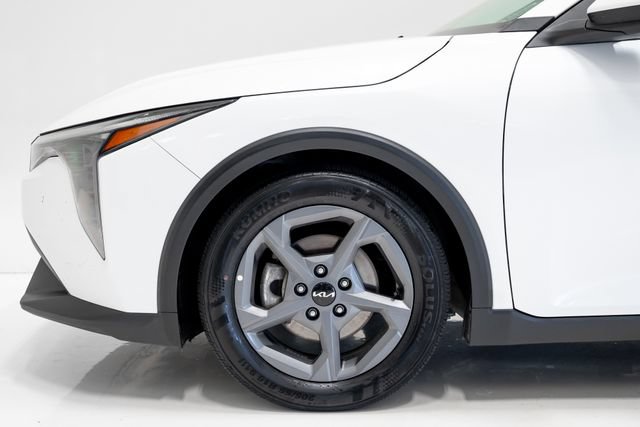Used 2025 Kia K4 FWD image 29
