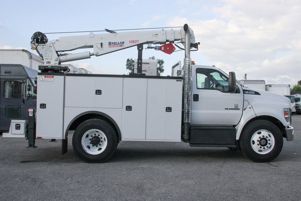Used 2019 Ford F750 2WD Regular Cab Super Duty image 15