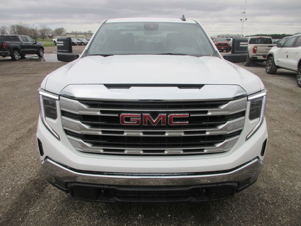 New 2026 GMC Sierra 1500 SLE image 11