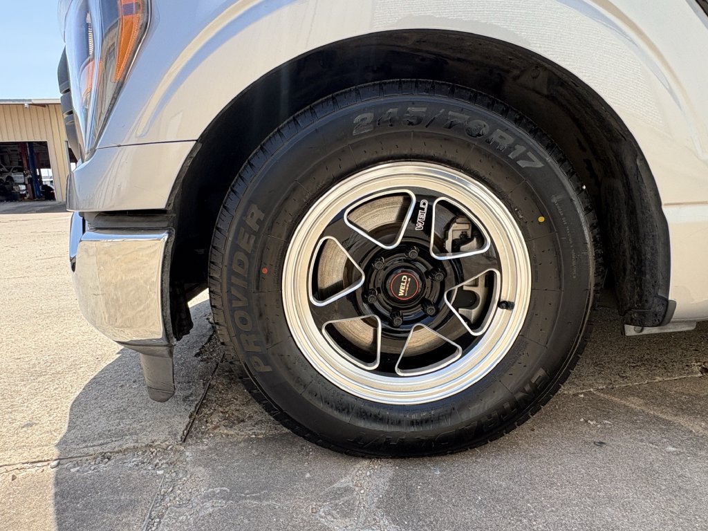 Used 2023 Ford F150 XL w/ XL Chrome Appearance Package RWD image 9
