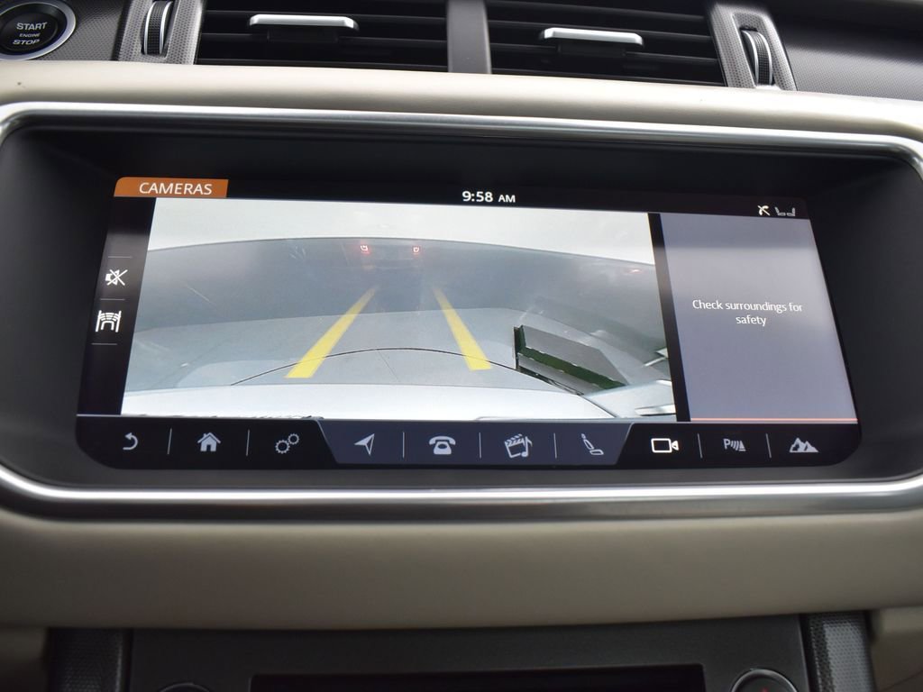 Used 2019 Land Rover Range Rover Evoque HSE Dynamic AWD/4WD image 18