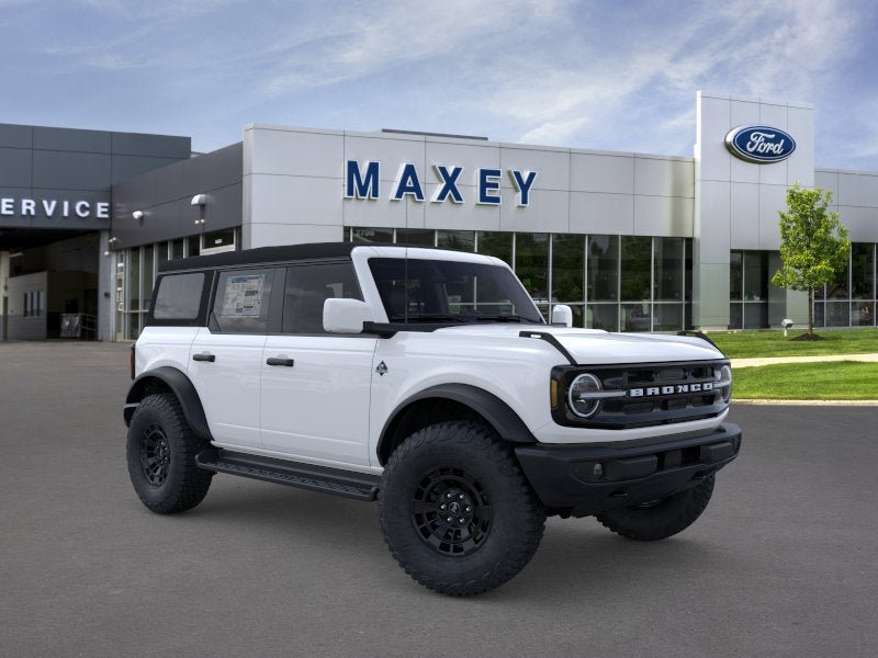 New 2026 Ford Bronco Outer Banks w/ Sasquatch Package AWD/4WD image 7