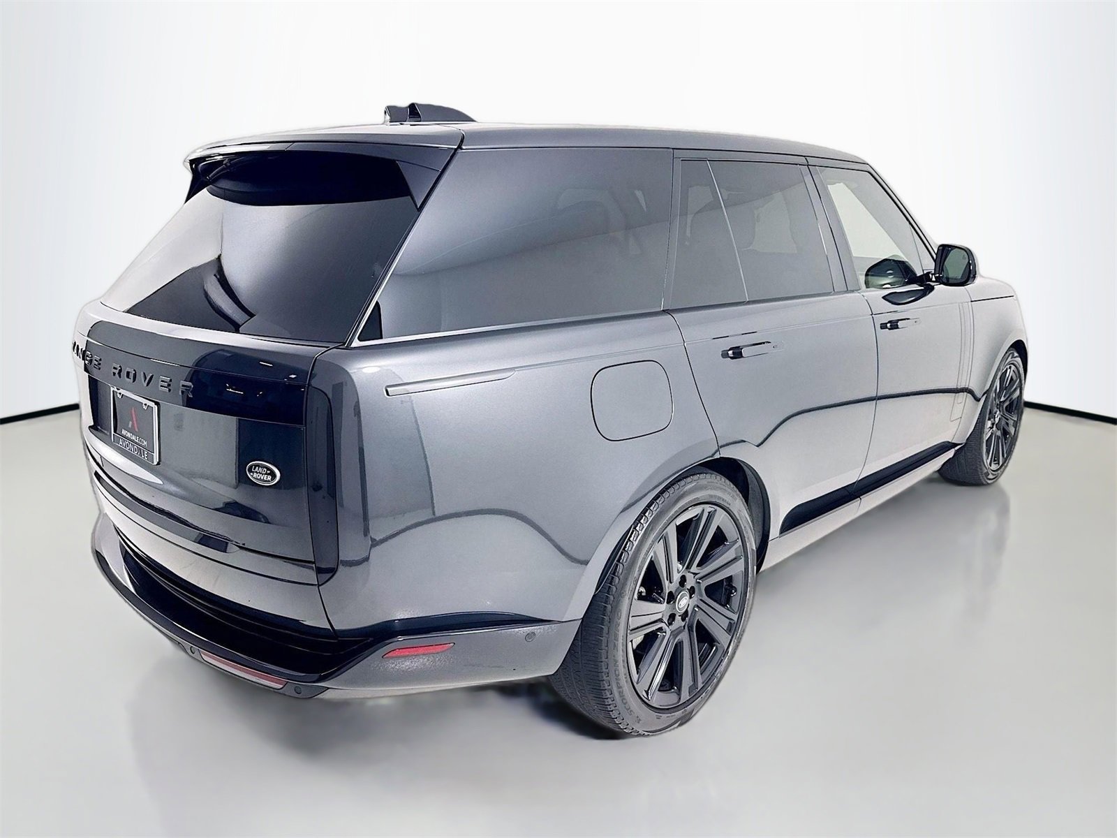 Used 2023 Land Rover Range Rover SE image 7