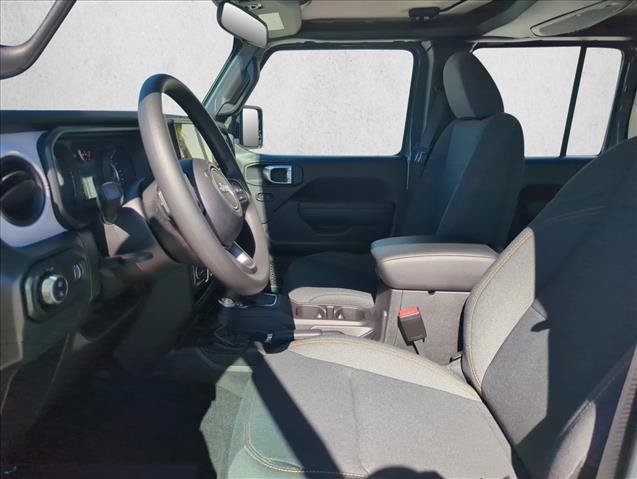 New 2026 Jeep Gladiator Sport AWD/4WD image 3