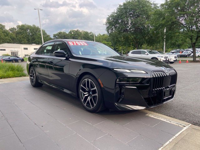 Certified 2023 BMW 760i xDrive w/ Parking Assistance Package AWD/4WD image 5